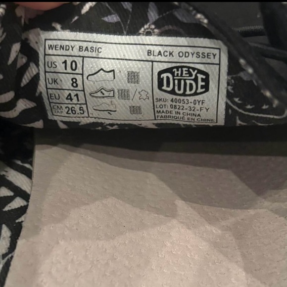 Hey Dude Wendy Women's Black Odyssey shoes Sz 10 - Picture 3 of 4